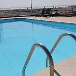 Pool Metro Garage *