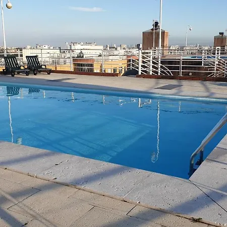 Pool Metro Garage Lissabon