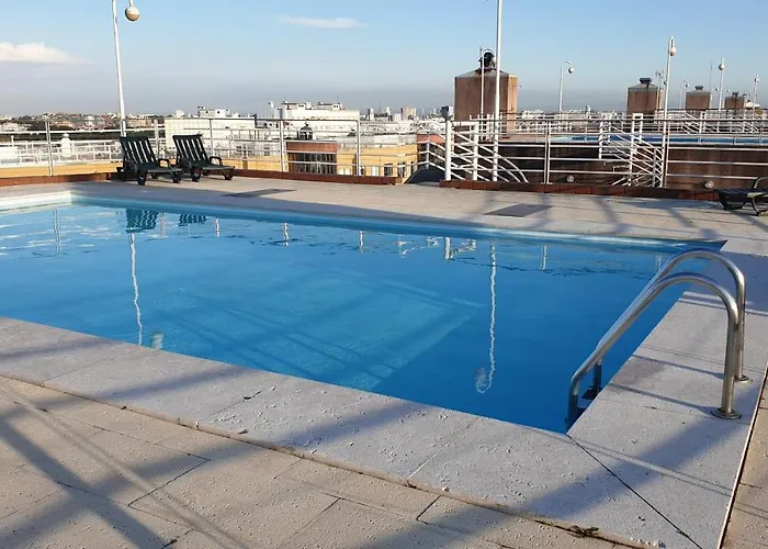 Apart Lisbon Pool Metro Garage Lissabon