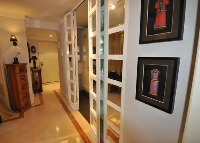 Apart Lisbon Pool Metro Garage Apartment