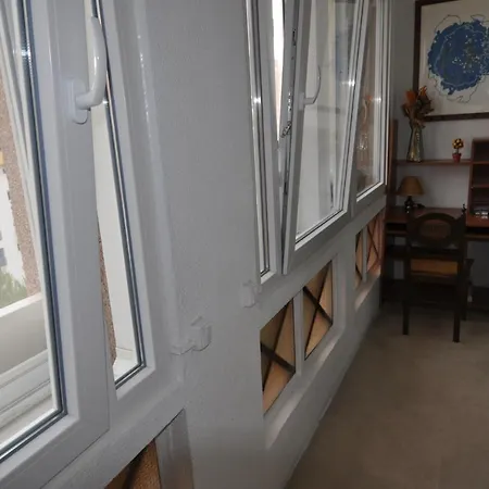 Apart Lisbon Pool Metro Garage Lisboa